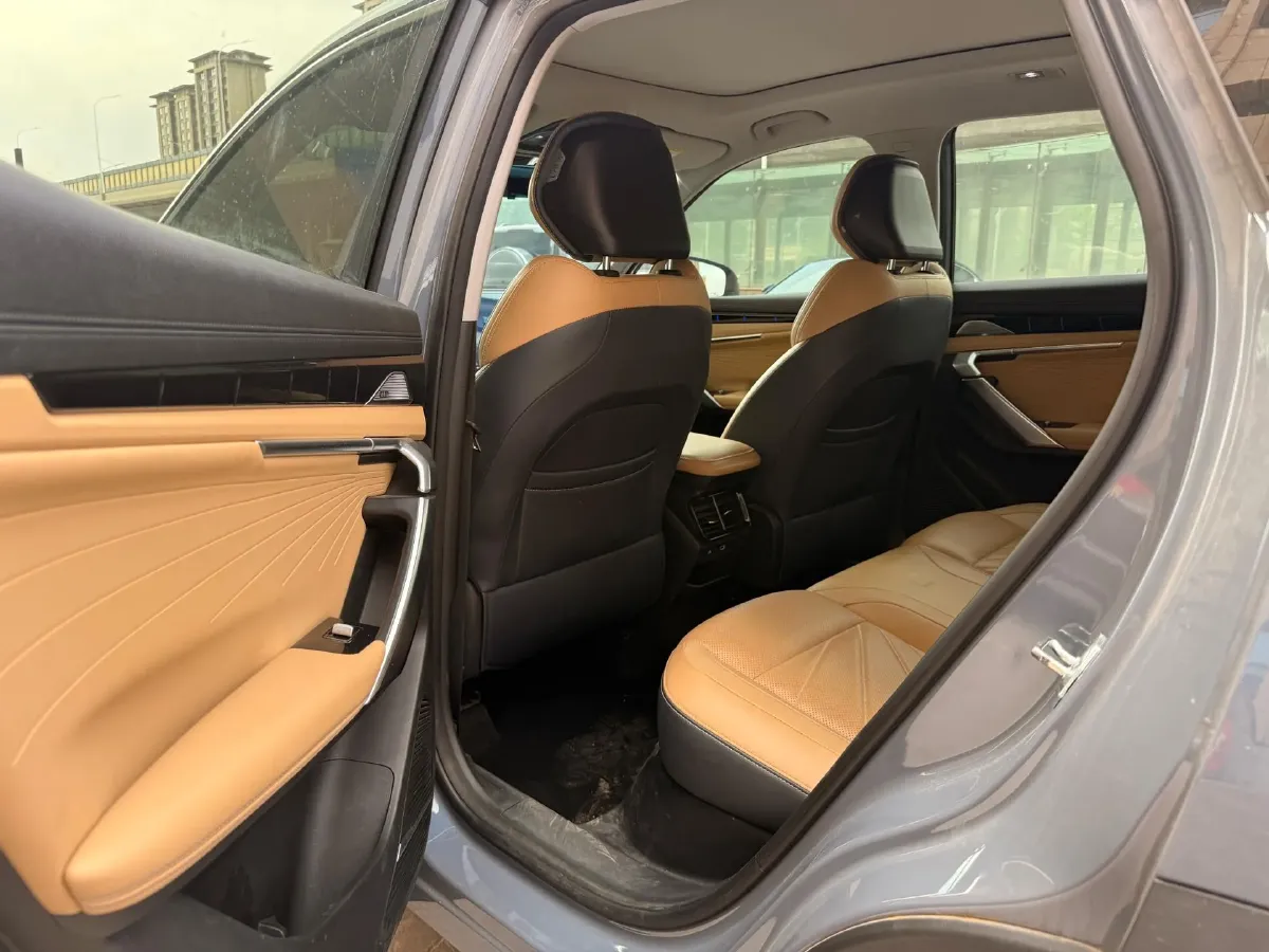 2023 Geely StarRay 1.5T 181HP L4 7DCT,autocango,china used car exporter,china ev exporter,chinese used car exporter,chinese used ev exporter