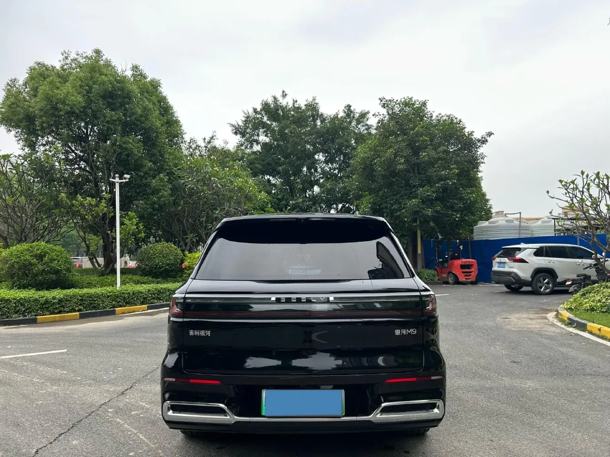 2025 Geely Galaxy M9 1.5T 163HP L4 3DHT PHEV,autocango,china used car exporter,china ev exporter,chinese used car exporter,chinese used ev exporter