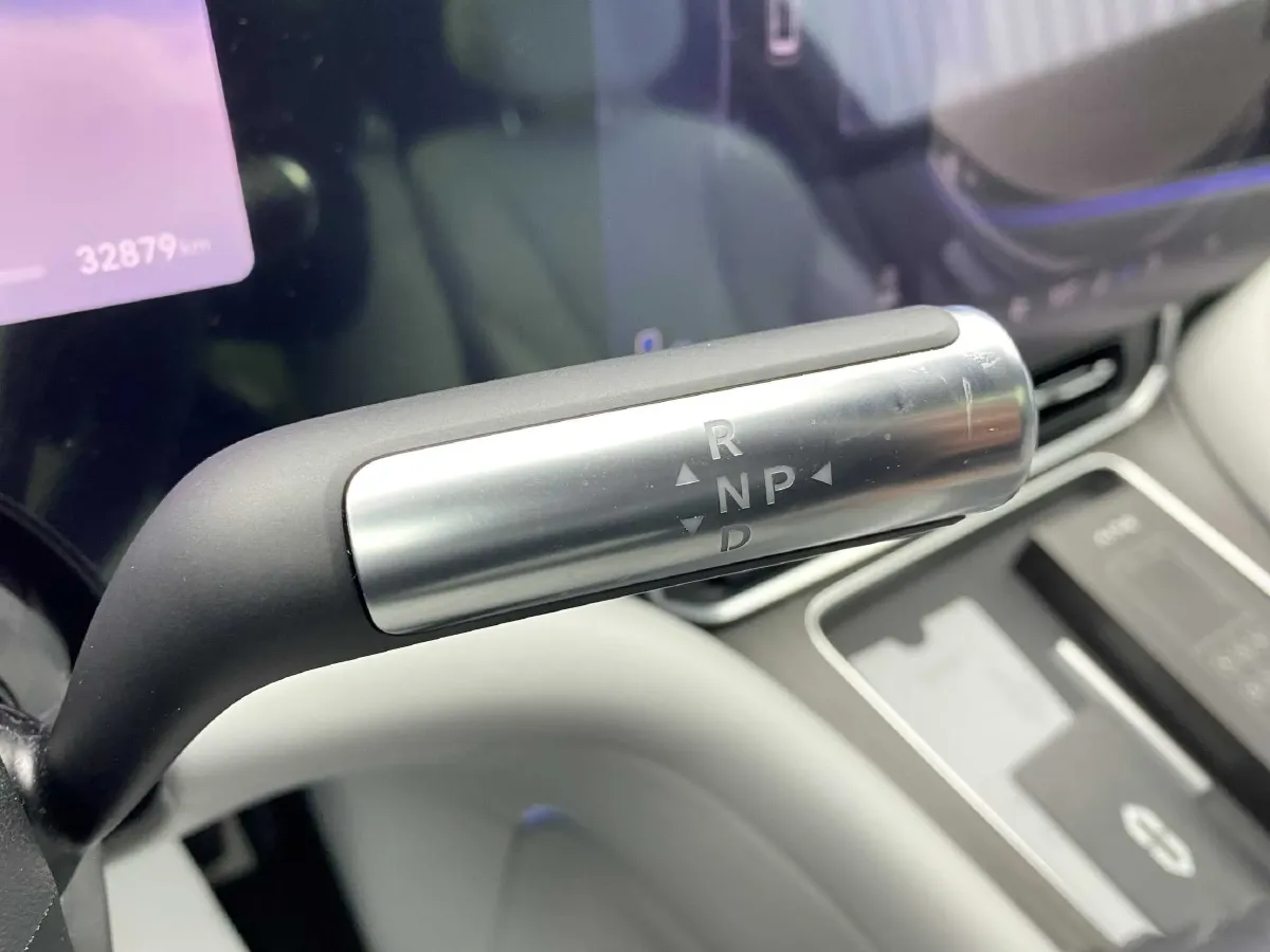 2024 AITO AITO M9 1.5T 152HP L4 REEV 42KWH,autocango,china used car exporter,china ev exporter,chinese used car exporter,chinese used ev exporter