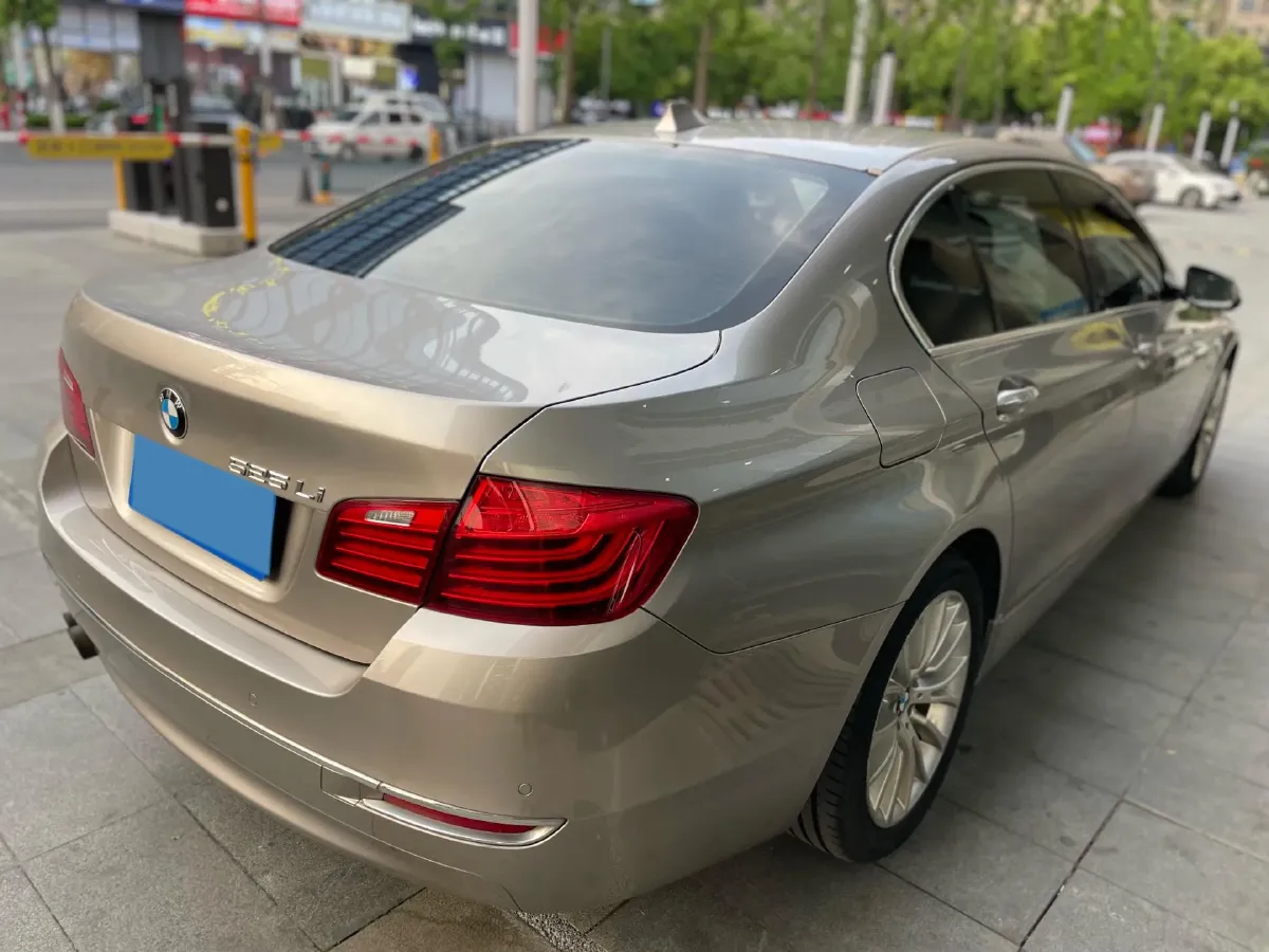 2014 BMW 5 Series 2.0T 218HP L4 8AT,autocango,china used car exporter,china ev exporter,chinese used car exporter,chinese used ev exporter