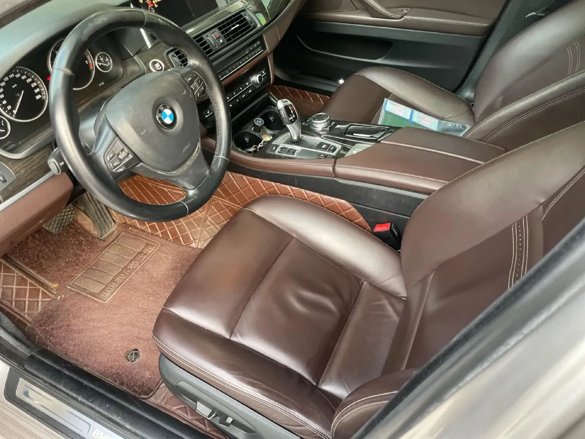 2014 BMW 5 Series 2.0T 218HP L4 8AT,autocango,china used car exporter,china ev exporter,chinese used car exporter,chinese used ev exporter