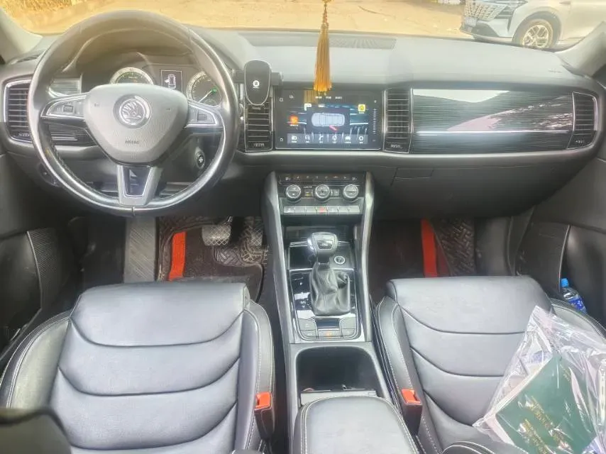 2018 Skoda Kodiak 2.0T 186HP L4 7DCT,autocango,china used car exporter,china ev exporter,chinese used car exporter,chinese used ev exporter