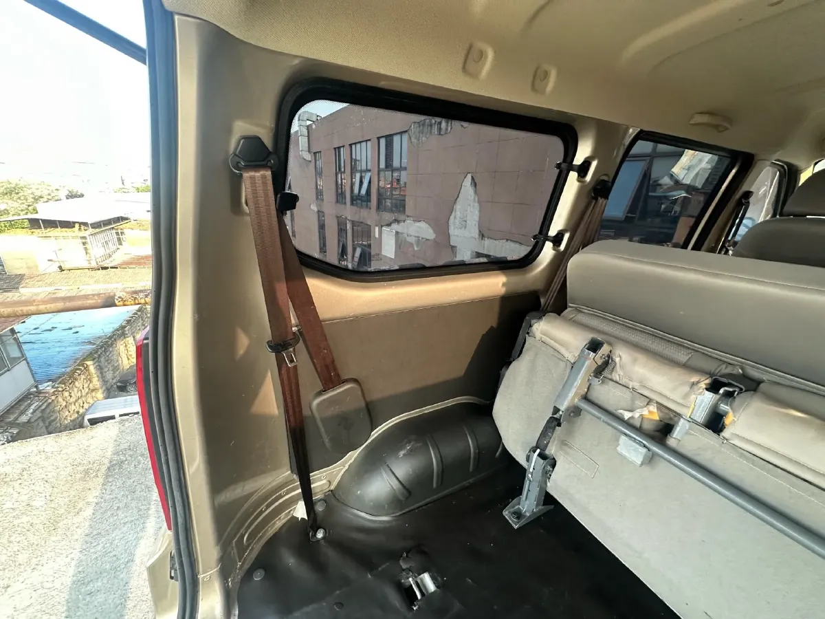 2019 WuLing RongGuang 1.2L 82HP L4 5MT,autocango,china used car exporter,china ev exporter,chinese used car exporter,chinese used ev exporter