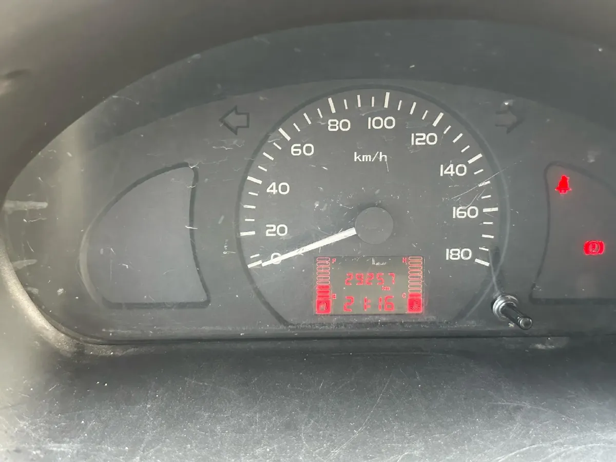 2019 WuLing RongGuang 1.2L 82HP L4 5MT,autocango,china used car exporter,china ev exporter,chinese used car exporter,chinese used ev exporter