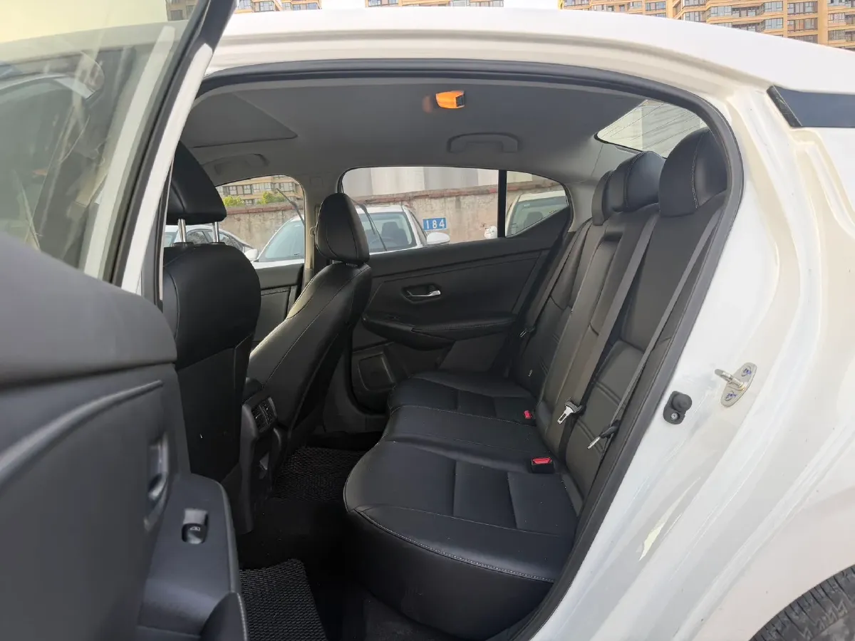 2023 Nissan Sylphy 1.6L 135HP L4 CVT,autocango,china used car exporter,china ev exporter,chinese used car exporter,chinese used ev exporter