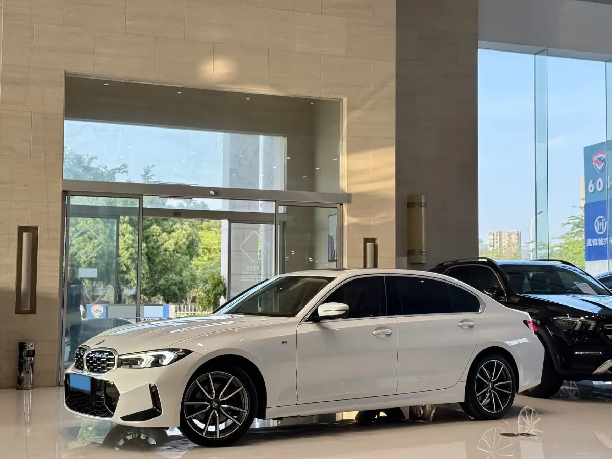 2023 BMW 3 Series 2.0T 184HP L4 8AT,autocango,china used car exporter,china ev exporter,chinese used car exporter,chinese used ev exporter