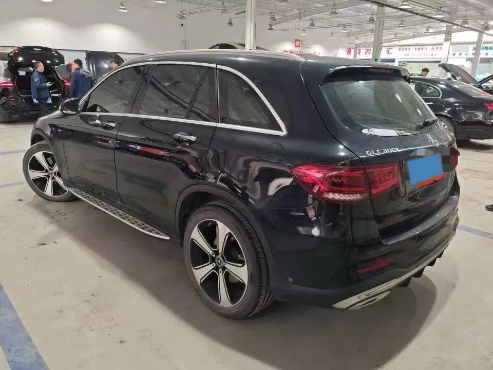 2022 Mercedes-Benz GLC Class 2.0T 258HP L4 9AT,autocango,china used car exporter,china ev exporter,chinese used car exporter,chinese used ev exporter