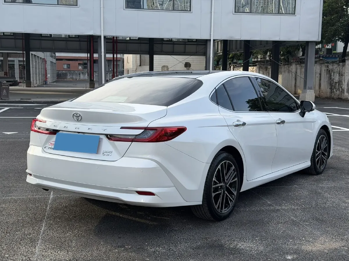 2026 Toyota Camry 2.0L 152HP L4 E-CVT Hybrid,autocango,china used car exporter,china ev exporter,chinese used car exporter,chinese used ev exporter