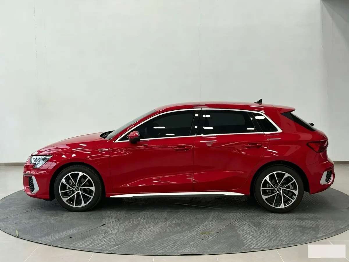 2022 Audi A3 1.4T 150HP L4 7DCT,autocango,china used car exporter,china ev exporter,chinese used car exporter,chinese used ev exporter