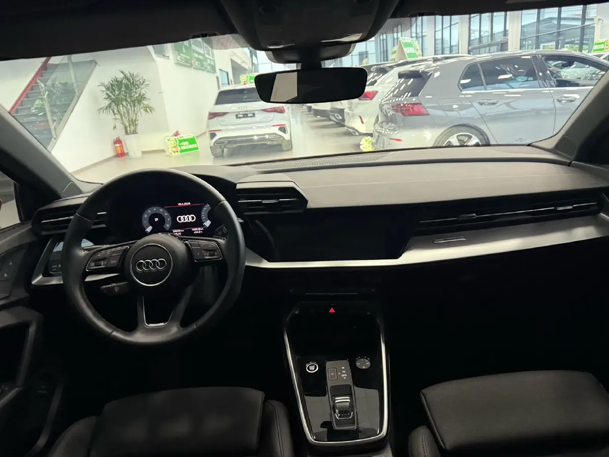 2022 Audi A3 1.4T 150HP L4 7DCT,autocango,china used car exporter,china ev exporter,chinese used car exporter,chinese used ev exporter