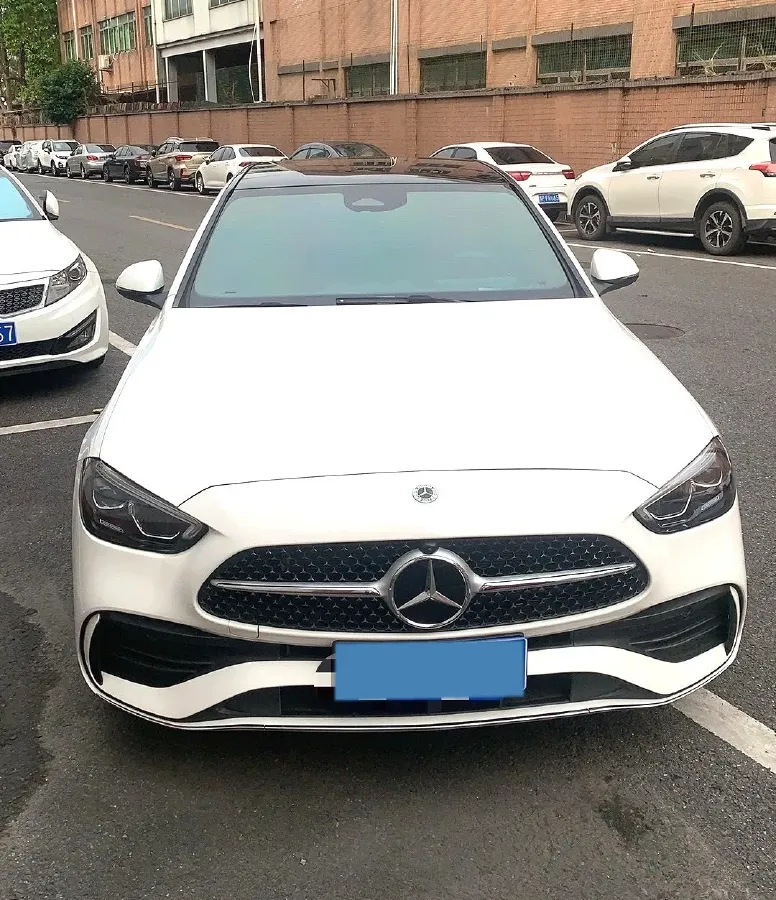 2025 Mercedes-Benz C Class 1.5T 204HP L4 9AT,autocango,china used car exporter,china ev exporter,chinese used car exporter,chinese used ev exporter