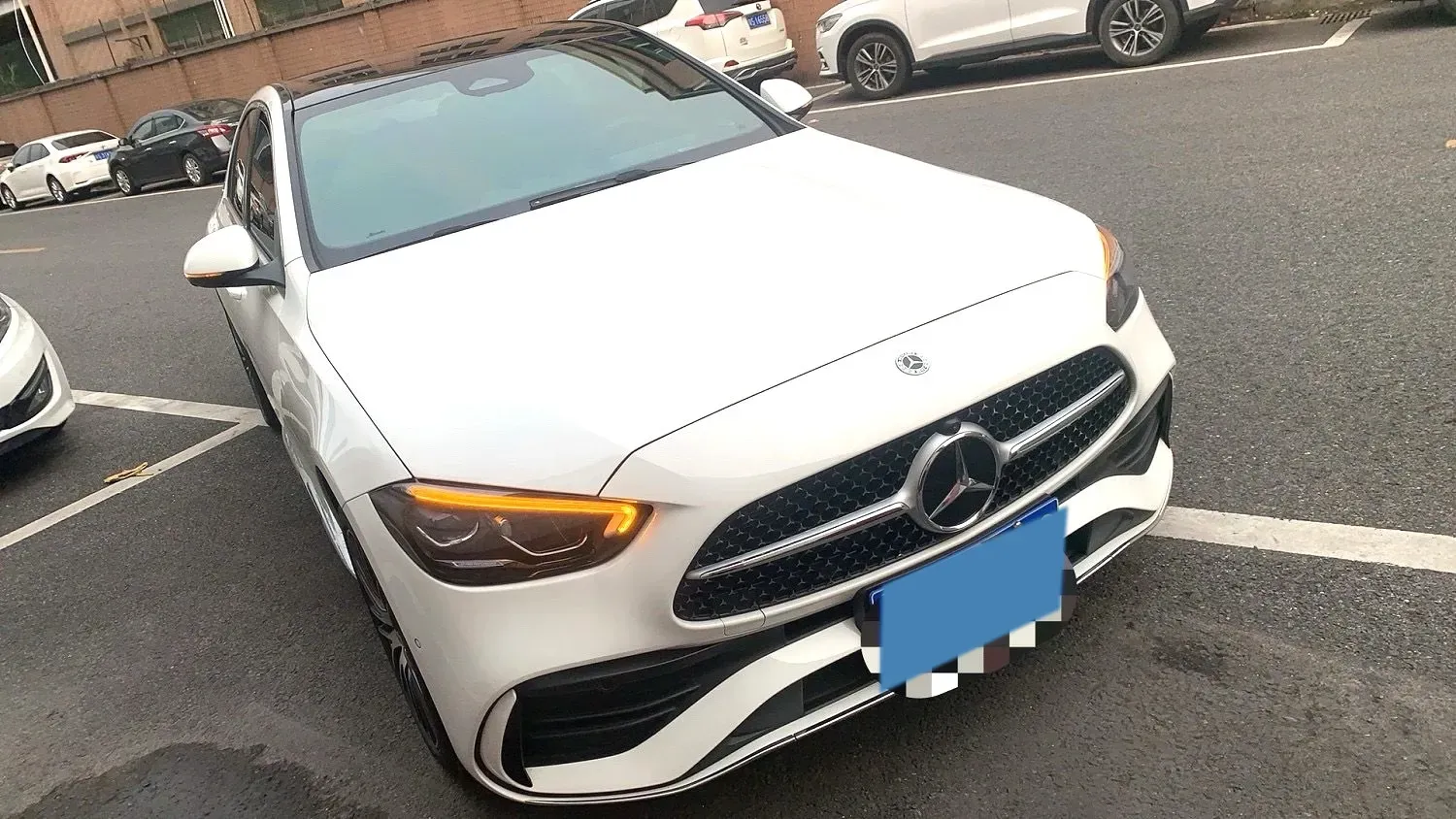 2025 Mercedes-Benz C Class 1.5T 204HP L4 9AT,autocango,china used car exporter,china ev exporter,chinese used car exporter,chinese used ev exporter