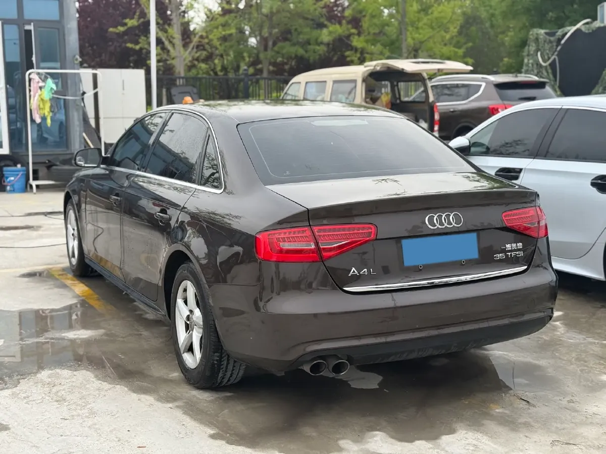 2015 Audi A4L 2.0T 180HP L4 CVT,autocango,china used car exporter,china ev exporter,chinese used car exporter,chinese used ev exporter