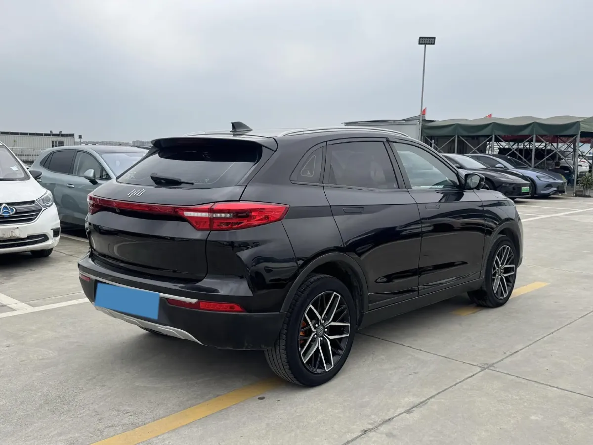 2018 Weltmeister EX5 BEV 52.56KWH,autocango,china used car exporter,china ev exporter,chinese used car exporter,chinese used ev exporter