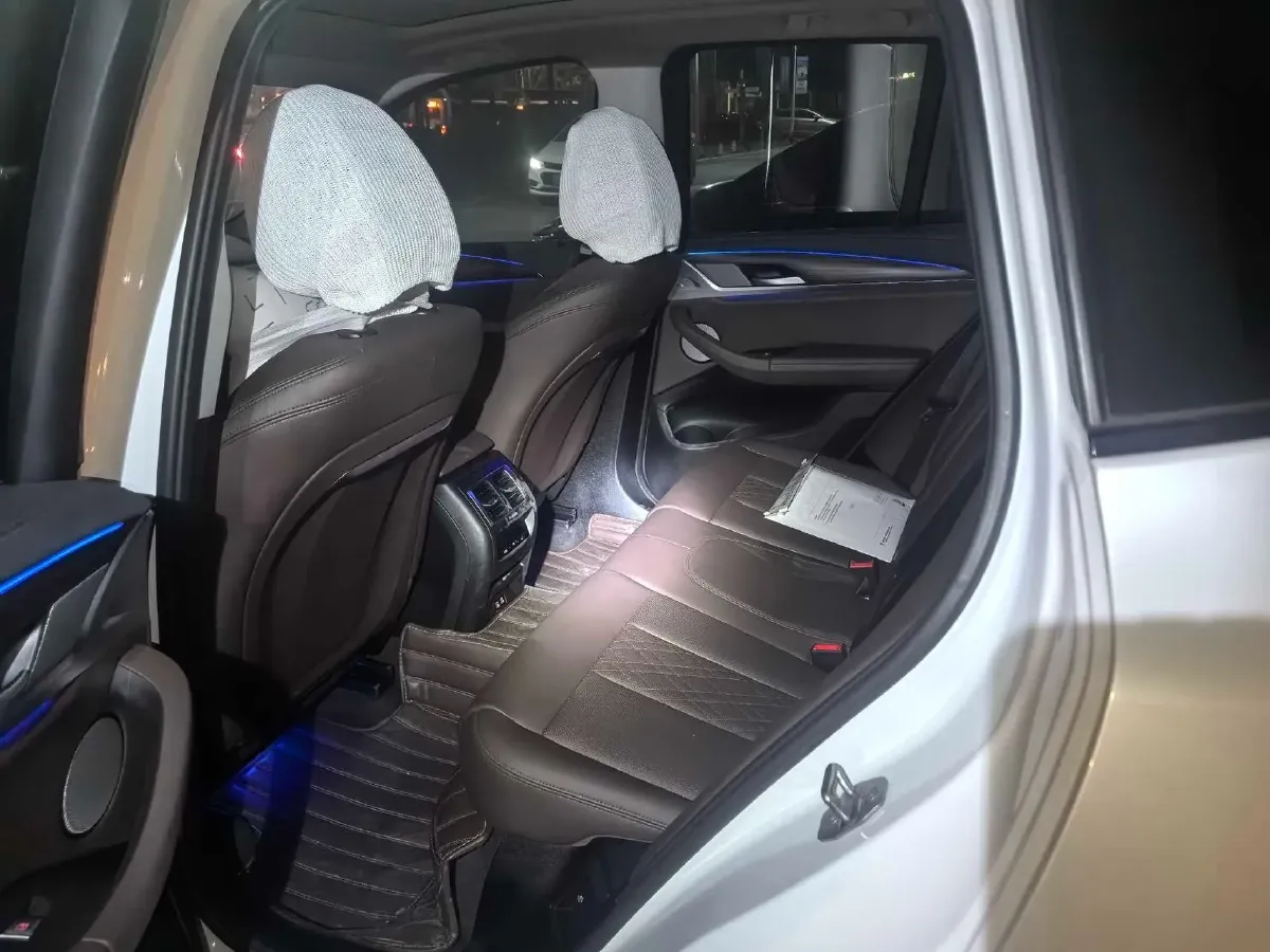 2022 BMW X3 2.0T 252HP L4 8AT,autocango,china used car exporter,china ev exporter,chinese used car exporter,chinese used ev exporter