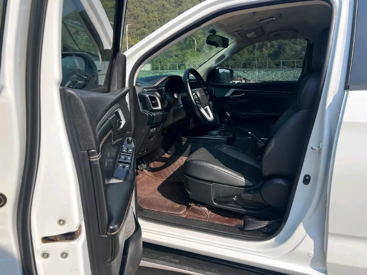 2023 Isuzu LingTuo 2.5T 150HP L4 6MT,autocango,china used car exporter,china ev exporter,chinese used car exporter,chinese used ev exporter