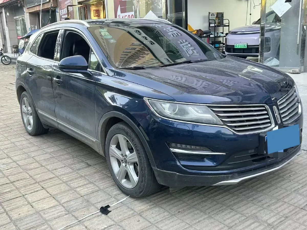 2018 Lincoln MKC 2.0T 203HP L4 6AT,autocango,china used car exporter,china ev exporter,chinese used car exporter,chinese used ev exporter