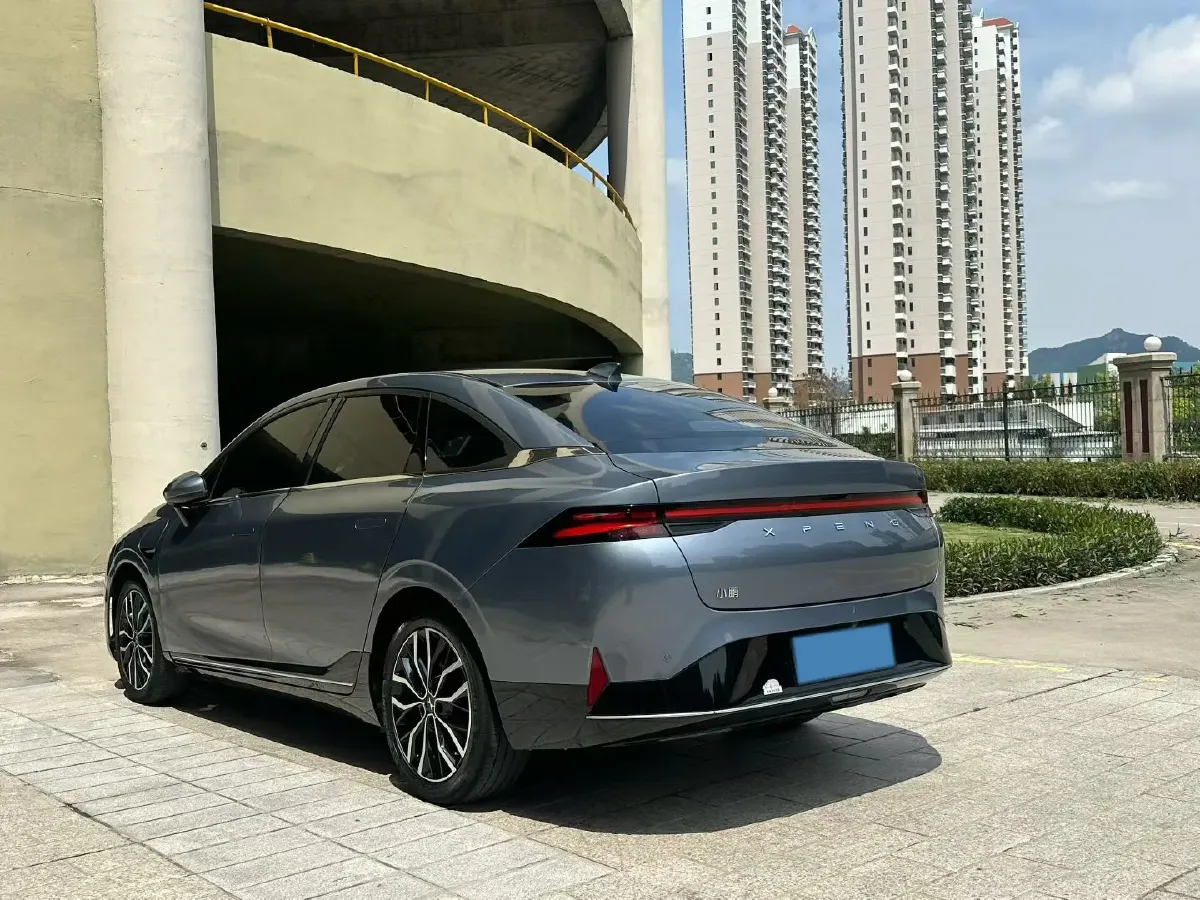 2024 BYD SongL DM-i 1.5L 101HP L4 E-CVT PHEV 26.6KWH,autocango,china used car exporter,china ev exporter,chinese used car exporter,chinese used ev exporter