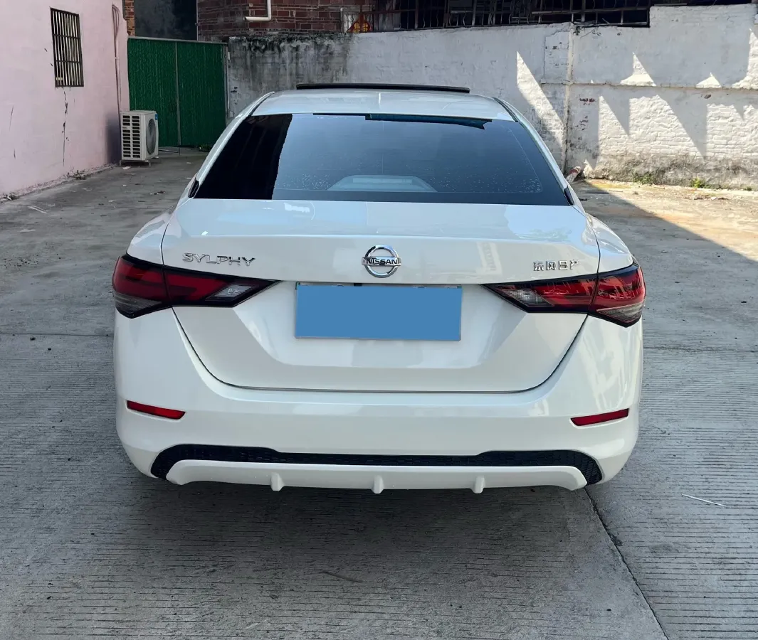2021 Nissan Sylphy 1.6L 135HP L4 CVT,autocango,china used car exporter,china ev exporter,chinese used car exporter,chinese used ev exporter