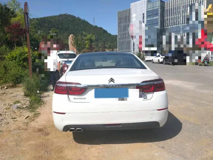 2017 Citroen C6 1.8T 204HP L4 6AT,autocango,china used car exporter,china ev exporter,chinese used car exporter,chinese used ev exporter