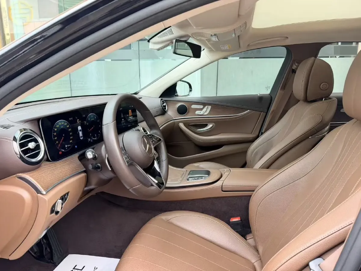 2021 Mercedes-Benz E Class 2.0T 258HP L4 9AT,autocango,china used car exporter,china ev exporter,chinese used car exporter,chinese used ev exporter