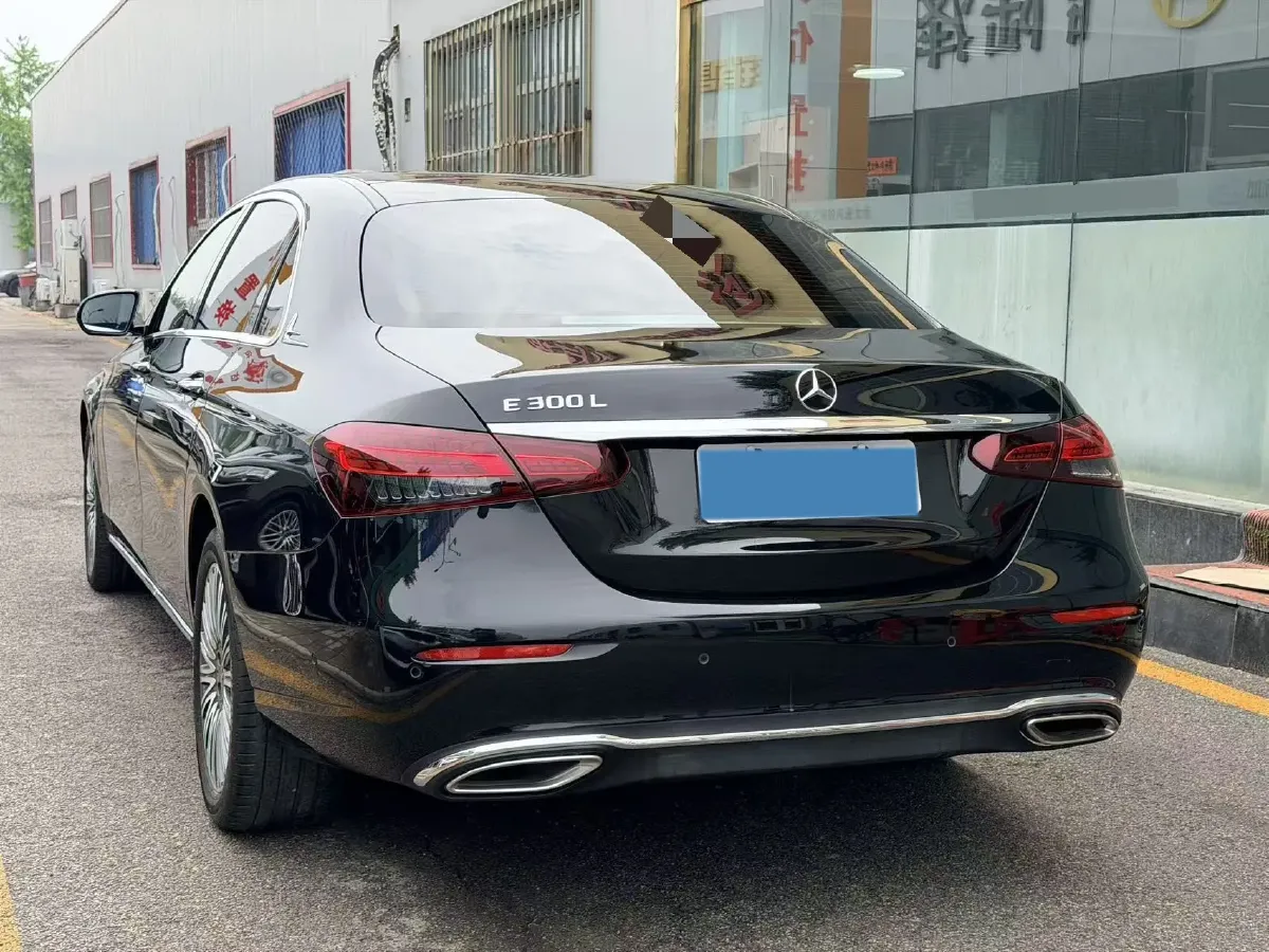 2021 Mercedes-Benz E Class 2.0T 258HP L4 9AT,autocango,china used car exporter,china ev exporter,chinese used car exporter,chinese used ev exporter