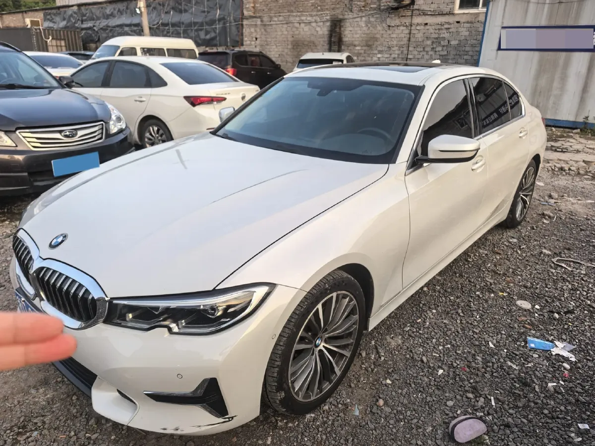2020 BMW 3 Series 2.0T 184HP L4 8AT,autocango,china used car exporter,china ev exporter,chinese used car exporter,chinese used ev exporter