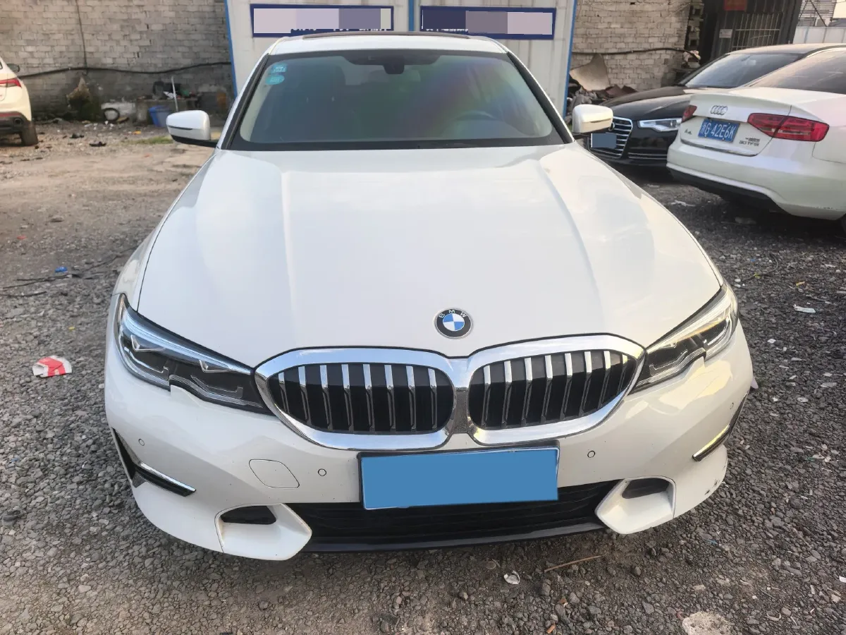 2020 BMW 3 Series 2.0T 184HP L4 8AT,autocango,china used car exporter,china ev exporter,chinese used car exporter,chinese used ev exporter