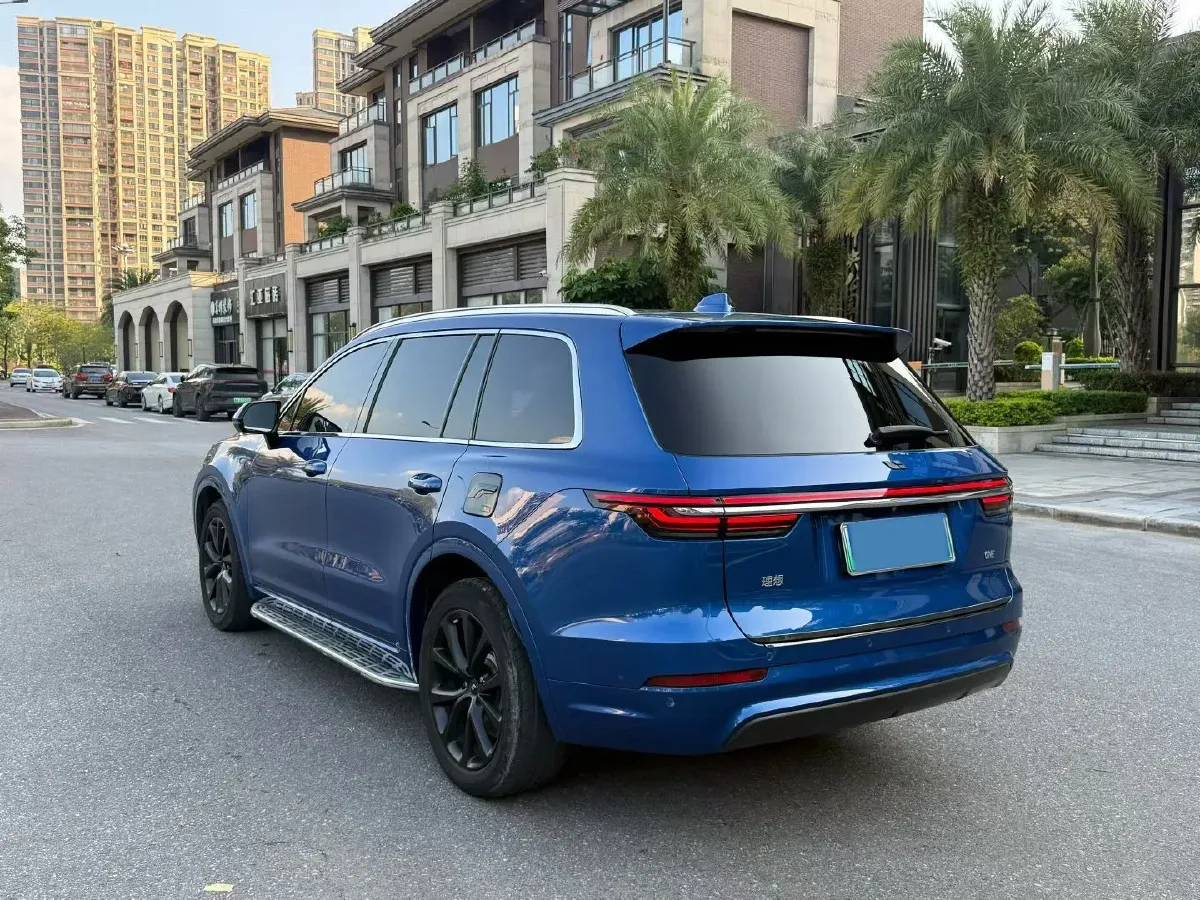 2020 Li ONE Range Extended 131HP REEV 40.5KWH,autocango,china used car exporter,china ev exporter,chinese used car exporter,chinese used ev exporter