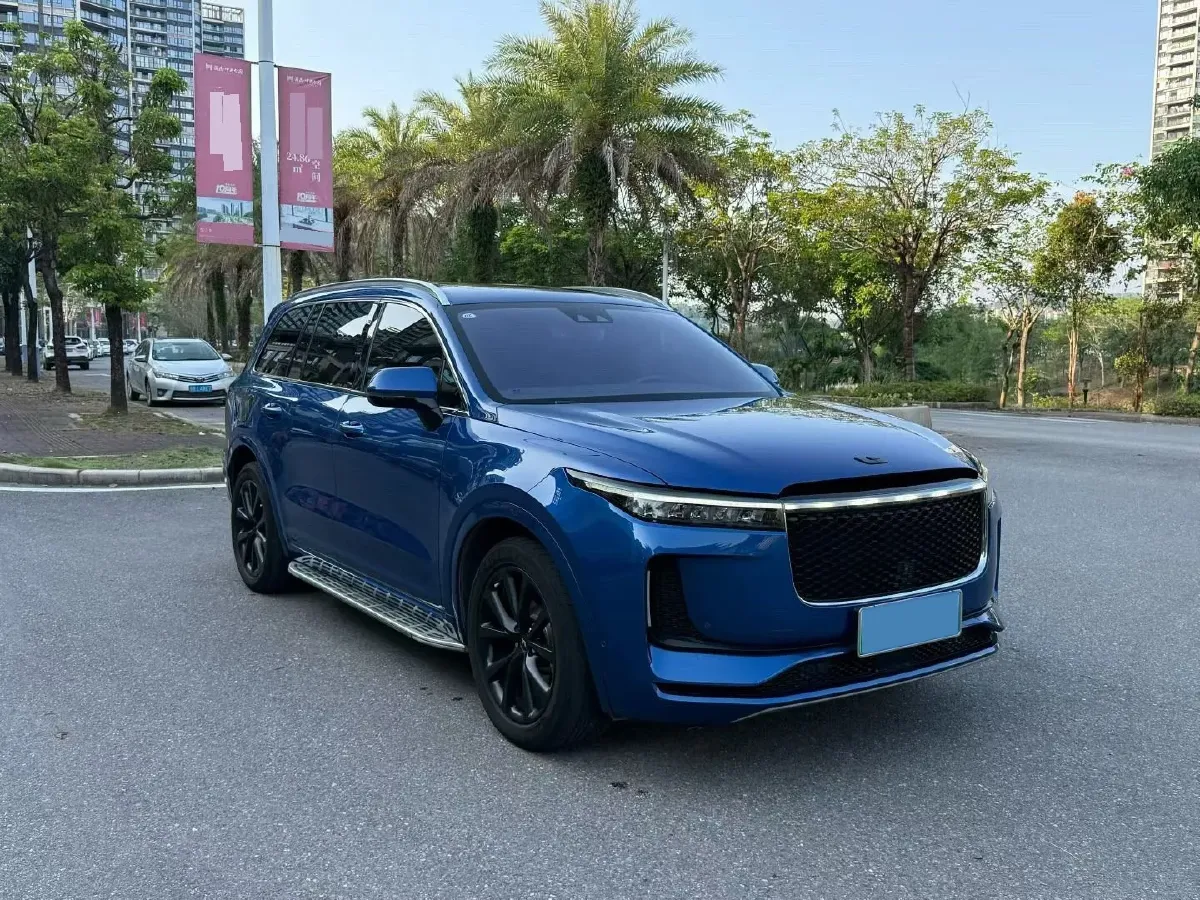 2020 Li ONE Range Extended 131HP REEV 40.5KWH,autocango,china used car exporter,china ev exporter,chinese used car exporter,chinese used ev exporter