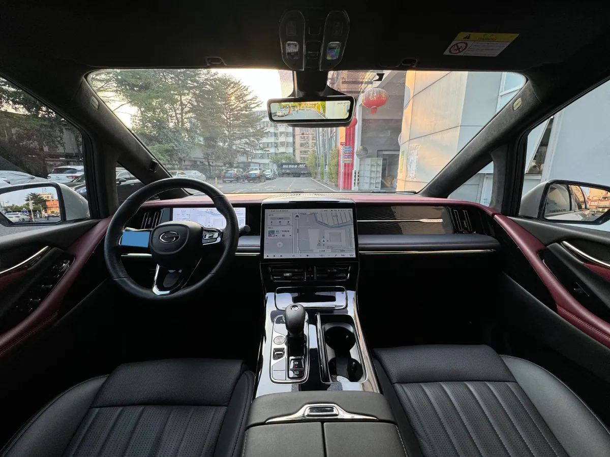 2023 GAC Trumpchi M8 2.0T 190HP L4 E-CVT Hybrid,autocango,china used car exporter,china ev exporter,chinese used car exporter,chinese used ev exporter