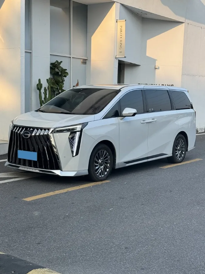 2023 GAC Trumpchi M8 2.0T 190HP L4 E-CVT Hybrid,autocango,china used car exporter,china ev exporter,chinese used car exporter,chinese used ev exporter