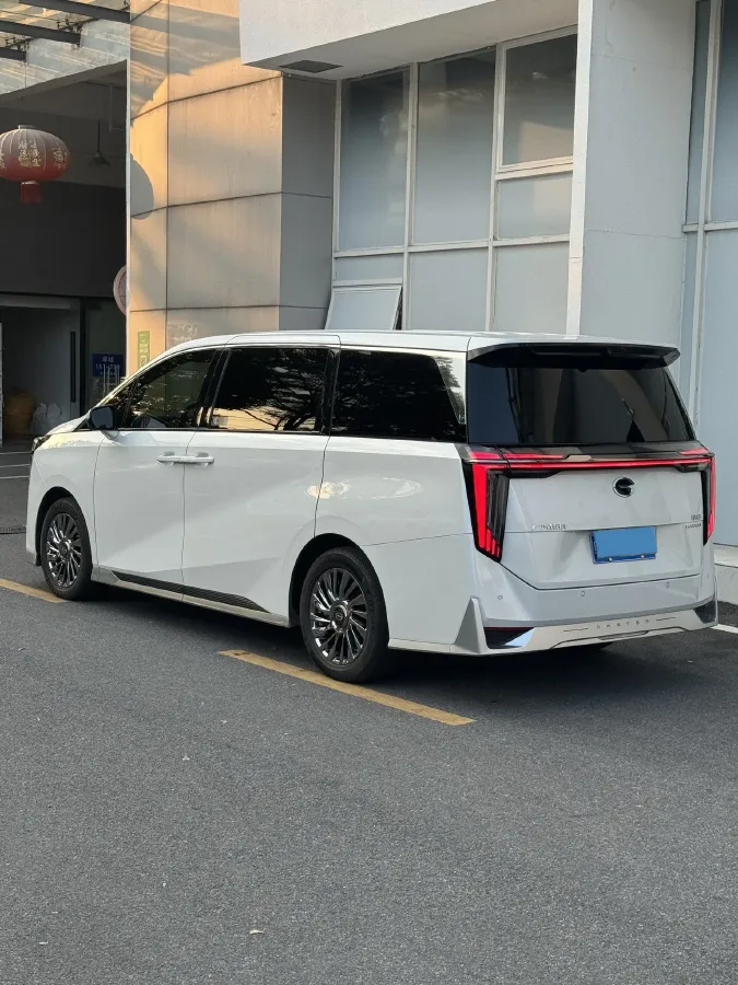 2023 GAC Trumpchi M8 2.0T 190HP L4 E-CVT Hybrid,autocango,china used car exporter,china ev exporter,chinese used car exporter,chinese used ev exporter