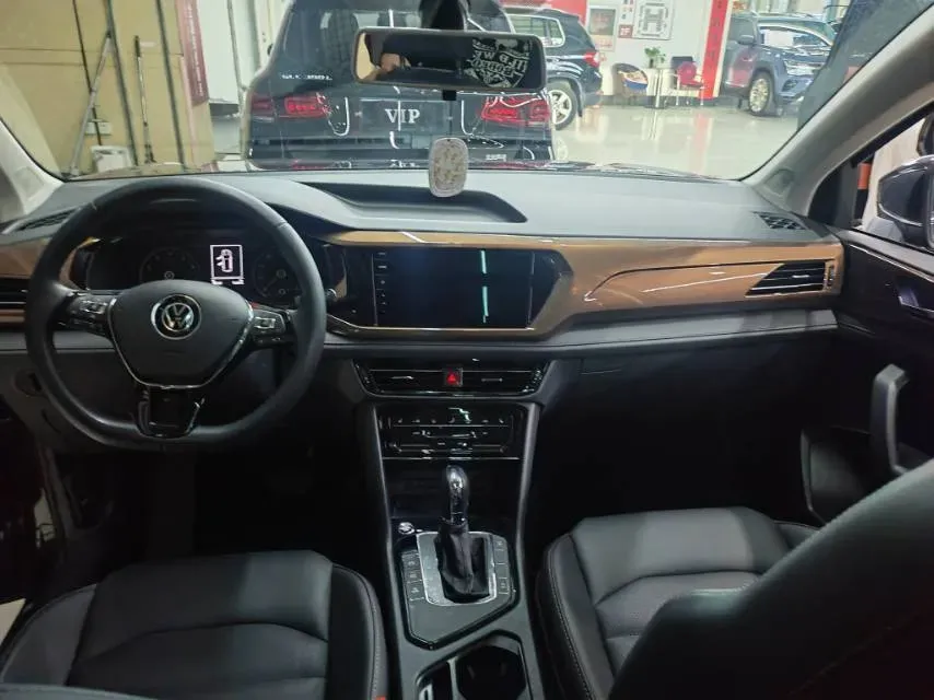 2021 Volkswagen Tharu 1.4T 150HP L4 7DCT,autocango,china used car exporter,china ev exporter,chinese used car exporter,chinese used ev exporter