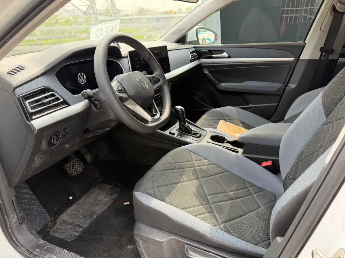 2022 BeiJing Auto X7 1.5T 188HP L4 7DCT,autocango,china used car exporter,china ev exporter,chinese used car exporter,chinese used ev exporter