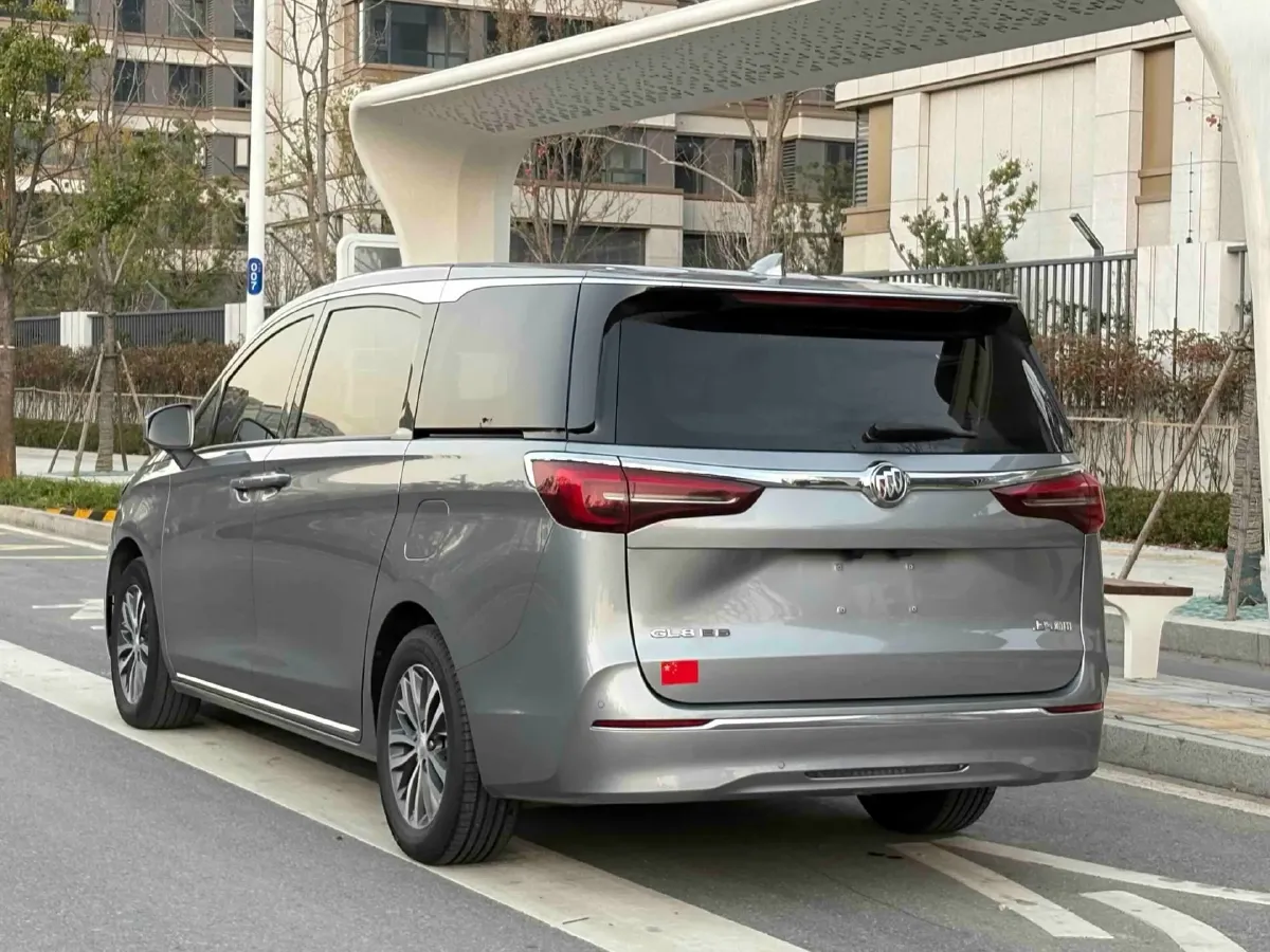 2023 Buick GL8 2.0T 237HP L4 9AT,autocango,china used car exporter,china ev exporter,chinese used car exporter,chinese used ev exporter