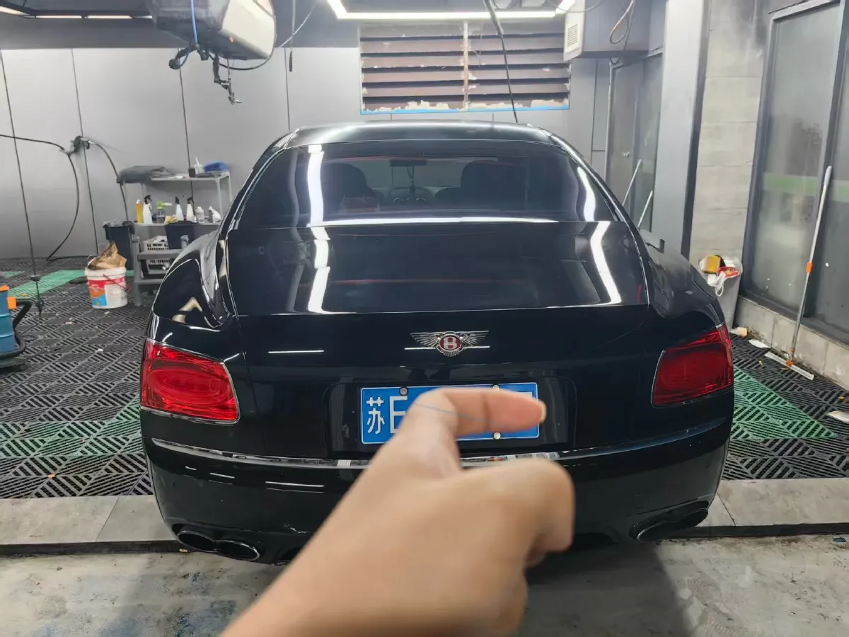 2017 Bentley Flying Spur 4.0T 507HP V8 8AT,autocango,china used car exporter,china ev exporter,chinese used car exporter,chinese used ev exporter