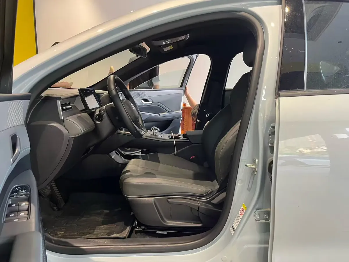 2025 BYD Qin Plus 1.5L 101HP L4 E-CVT PHEV 7.68KWH,autocango,china used car exporter,china ev exporter,chinese used car exporter,chinese used ev exporter