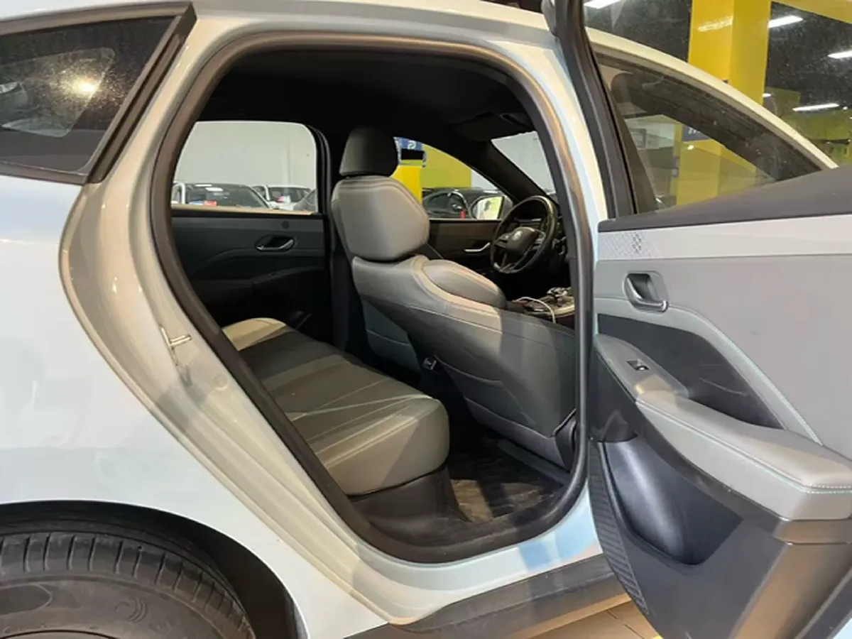 2025 BYD Qin Plus 1.5L 101HP L4 E-CVT PHEV 7.68KWH,autocango,china used car exporter,china ev exporter,chinese used car exporter,chinese used ev exporter