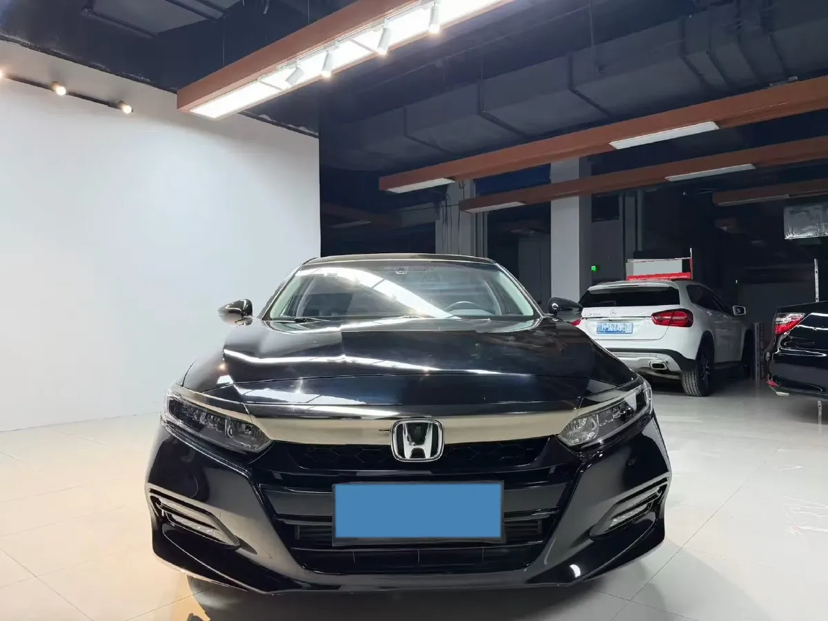 2018 Honda Accord 1.5T 194HP L4 CVT,autocango,china used car exporter,china ev exporter,chinese used car exporter,chinese used ev exporter