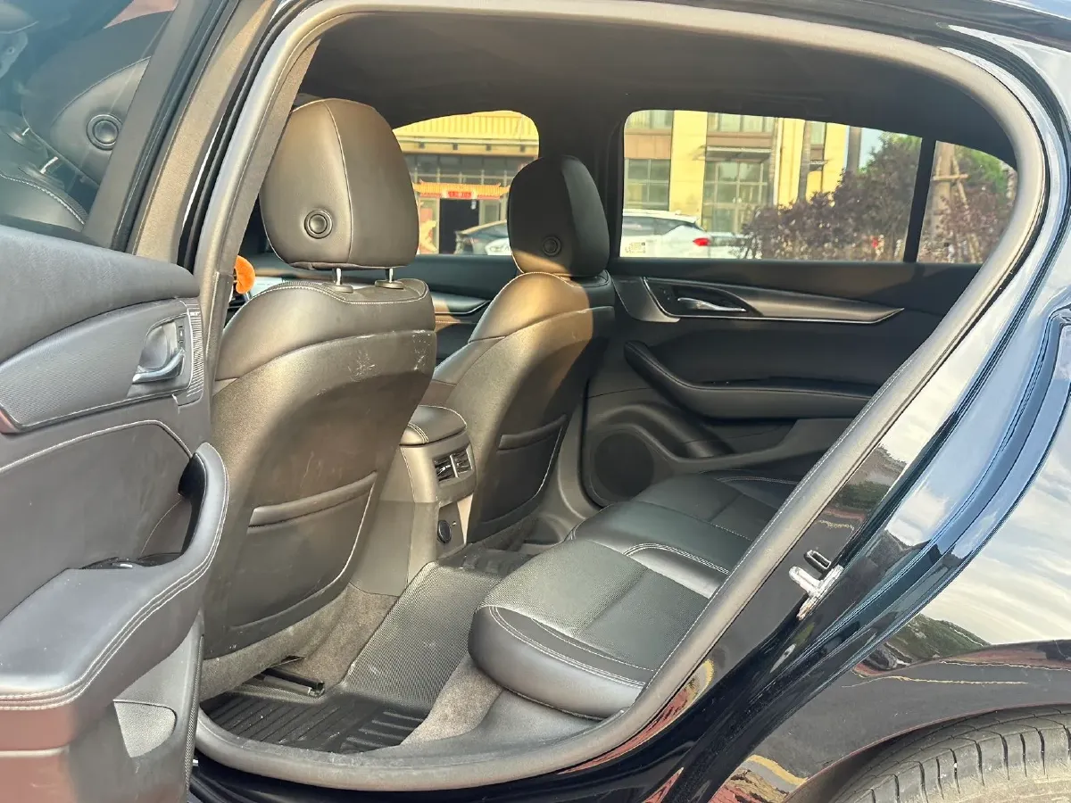 2021 Cadillac CT5 2.0T 237HP L4 10AT,autocango,china used car exporter,china ev exporter,chinese used car exporter,chinese used ev exporter