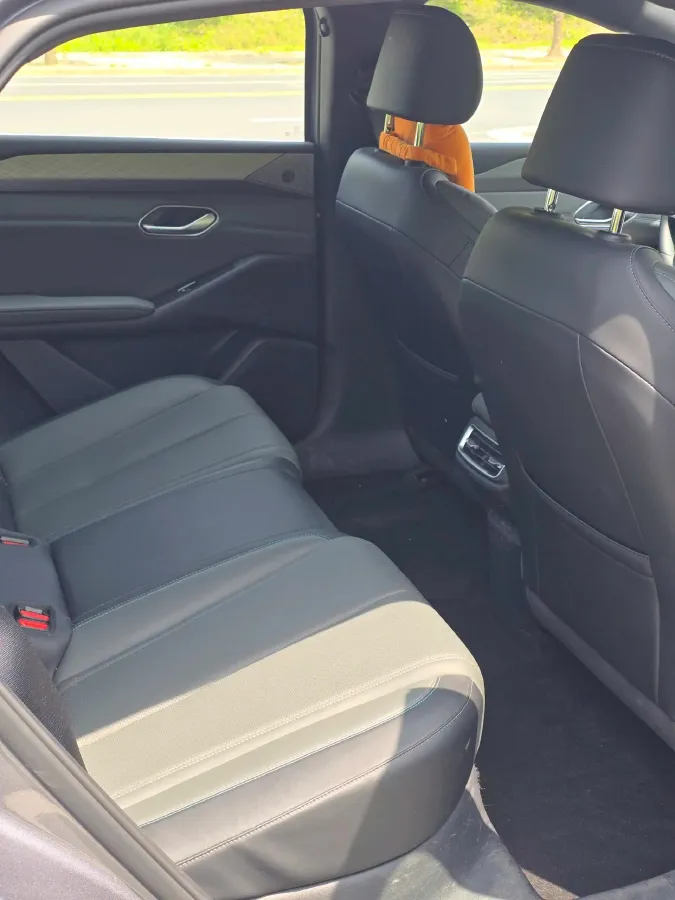 2025 BYD QinL BEV,autocango,china used car exporter,china ev exporter,chinese used car exporter,chinese used ev exporter