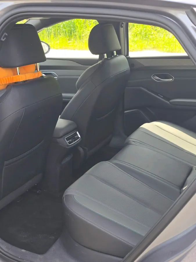 2025 BYD QinL BEV,autocango,china used car exporter,china ev exporter,chinese used car exporter,chinese used ev exporter