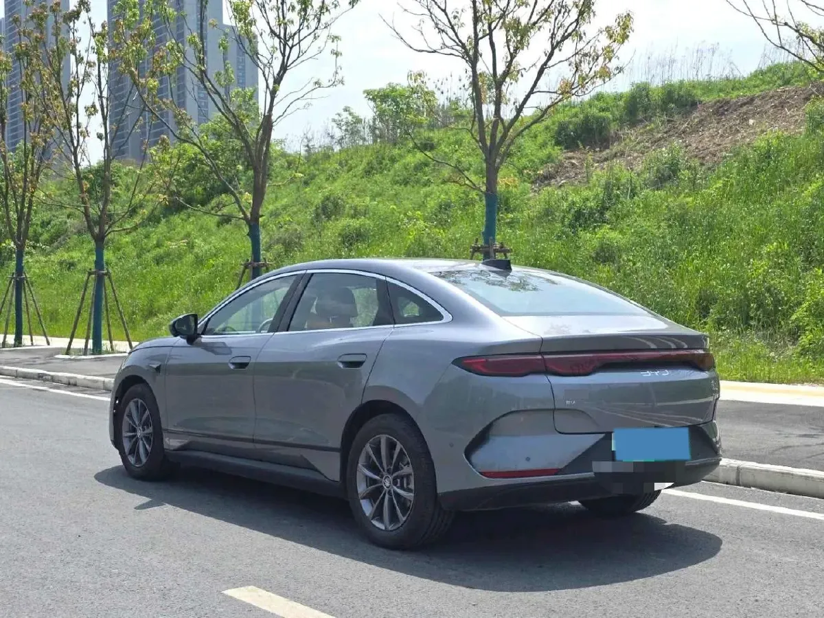 2025 BYD QinL BEV,autocango,china used car exporter,china ev exporter,chinese used car exporter,chinese used ev exporter