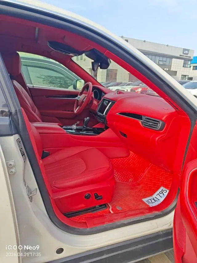 2018 Maserati Levante 3.0T 350HP V6 8AT,autocango,china used car exporter,china ev exporter,chinese used car exporter,chinese used ev exporter