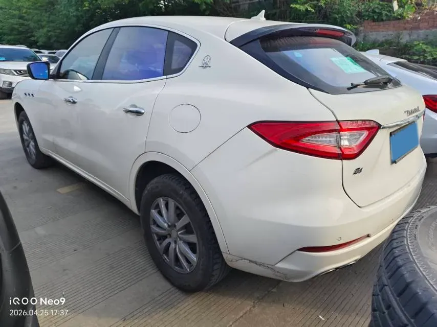 2018 Maserati Levante 3.0T 350HP V6 8AT,autocango,china used car exporter,china ev exporter,chinese used car exporter,chinese used ev exporter