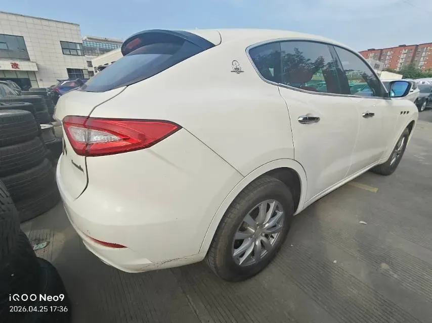 2018 Maserati Levante 3.0T 350HP V6 8AT,autocango,china used car exporter,china ev exporter,chinese used car exporter,chinese used ev exporter