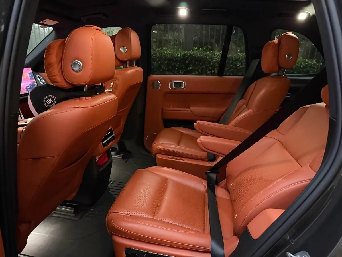 2023 Li L8 Range Extended 154HP REEV 40.9KWH,autocango,china used car exporter,china ev exporter,chinese used car exporter,chinese used ev exporter