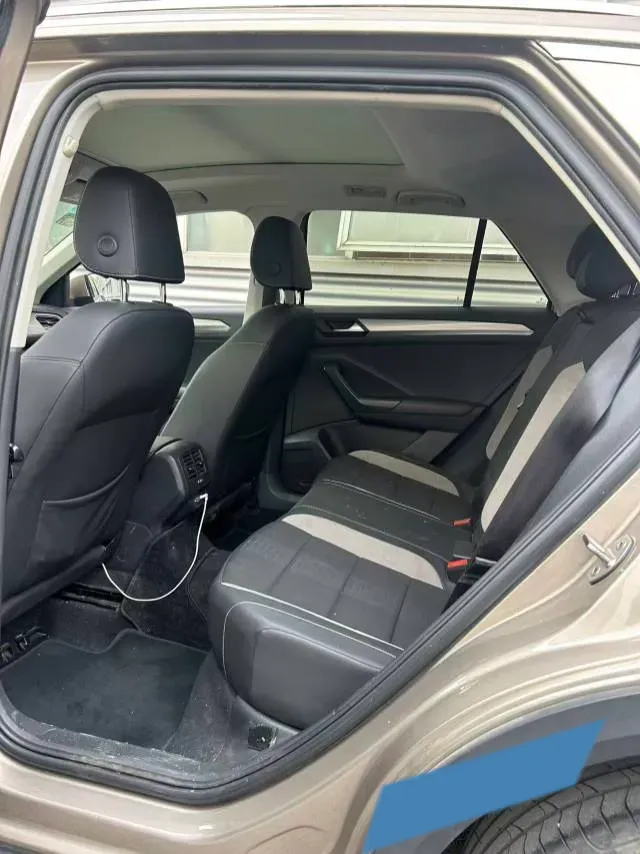 2018 Mitsubishi Eclipse Cross 1.5T 170HP L4 CVT,autocango,china used car exporter,china ev exporter,chinese used car exporter,chinese used ev exporter