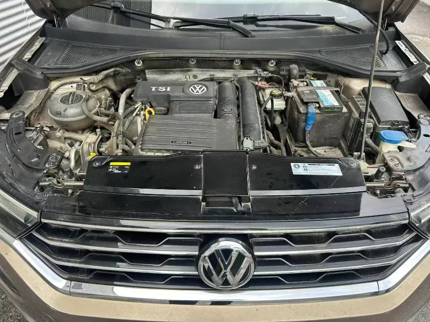 2018 Mitsubishi Eclipse Cross 1.5T 170HP L4 CVT,autocango,china used car exporter,china ev exporter,chinese used car exporter,chinese used ev exporter